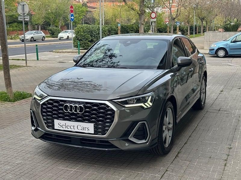 Usado Audi Q3 Sportback S-Line 150 CV (110 kW) 2022 Gris / plata SUV