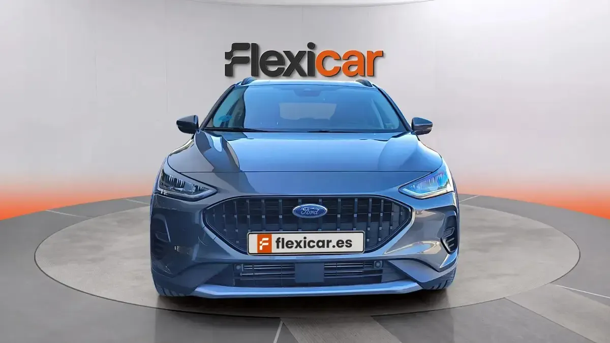 Usado Ford Focus Active 155 CV (114 kW) 2024 Gris Familiar