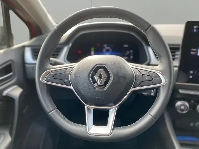 Usado Renault Captur Techno 145 CV (106 kW) 2023 Rojo SUV