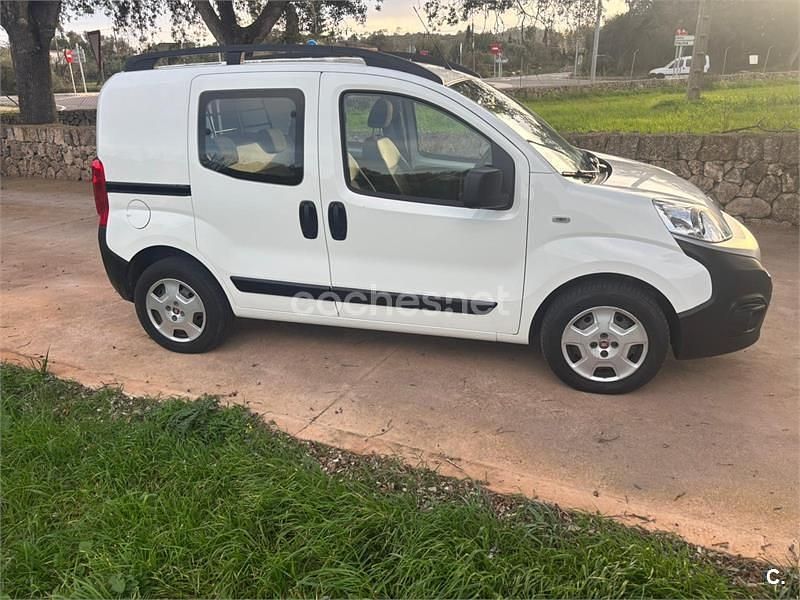 Usado Fiat Fiorino 80 CV (58 kW) 2016 Blanco Monovolumen