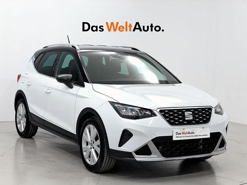 Blanco Usado 2025 Seat Arona Xperience SUV | 22.900 € (Un poco caro) - Imagen 1/4