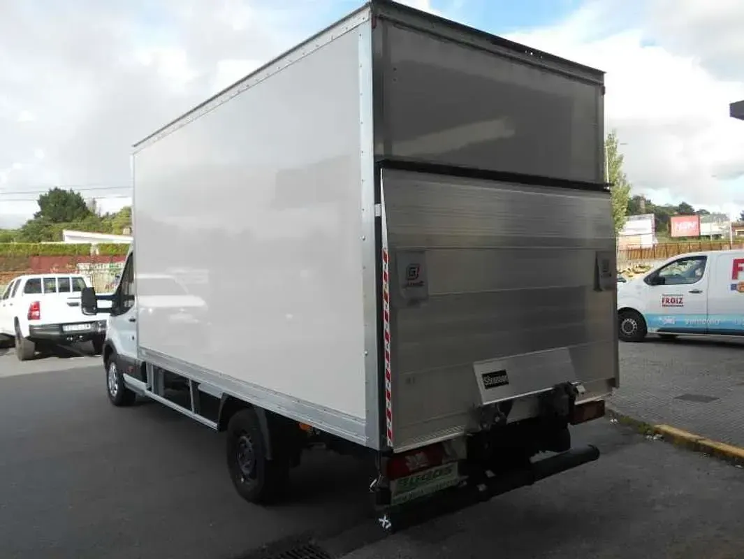 Usado Ford Transit 131 CV (96 kW) 2023