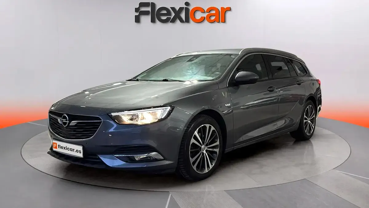 Usado Opel Insignia Innovation 136 CV (100 kW) 2020 Gris Familiar