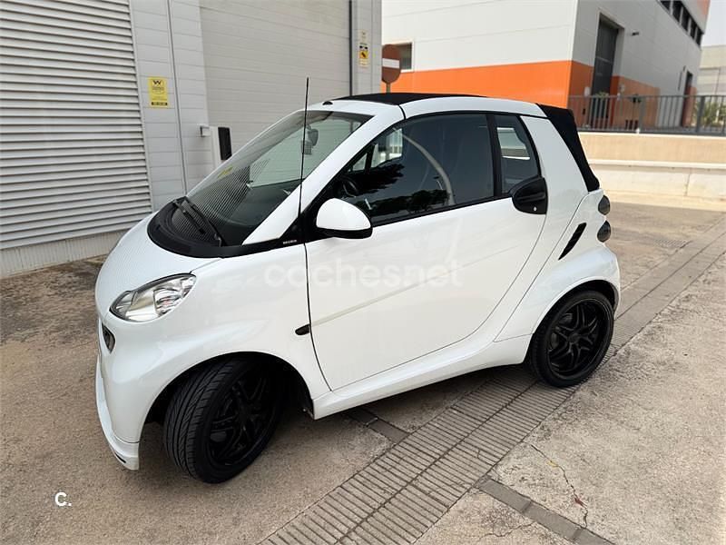 Usado Smart ForTwo Cabrio Brabus Xclusive 98 CV (72 kW) 2011 Blanco Descapotable