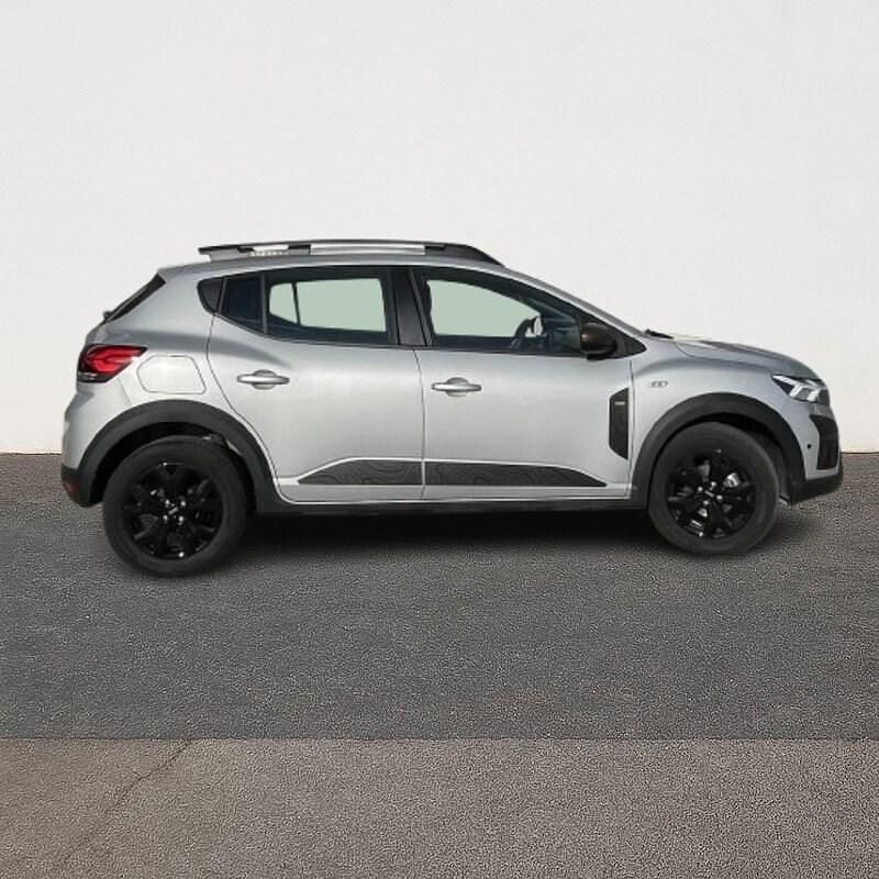 Usado Dacia Sandero Extreme 101 CV (74 kW) 2023 Gris Berlina