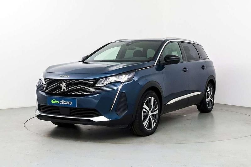 Usado Peugeot 5008 Allure 136 CV (100 kW) 2024 Azul SUV