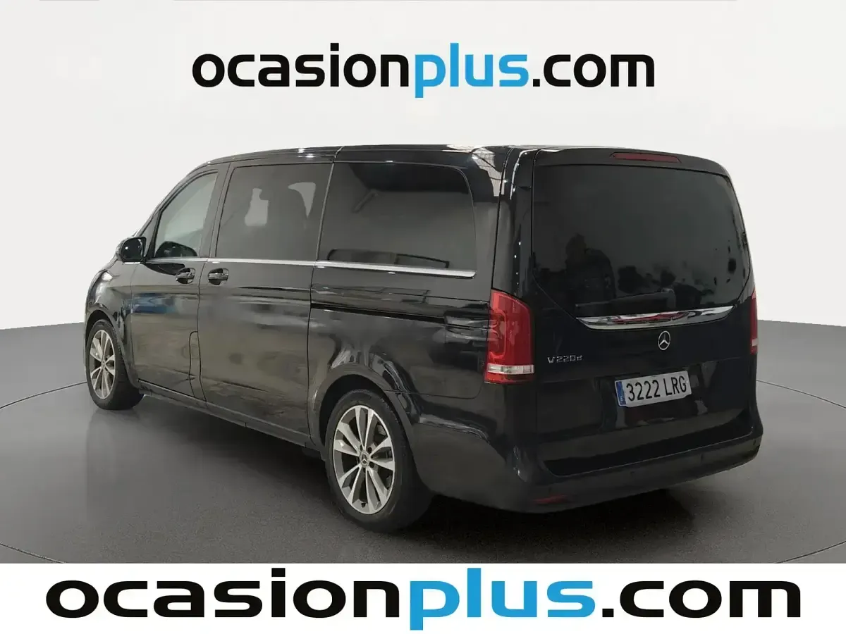 Usado Mercedes V220 Avantgarde 163 CV (119 kW) 2021 Negro Monovolumen