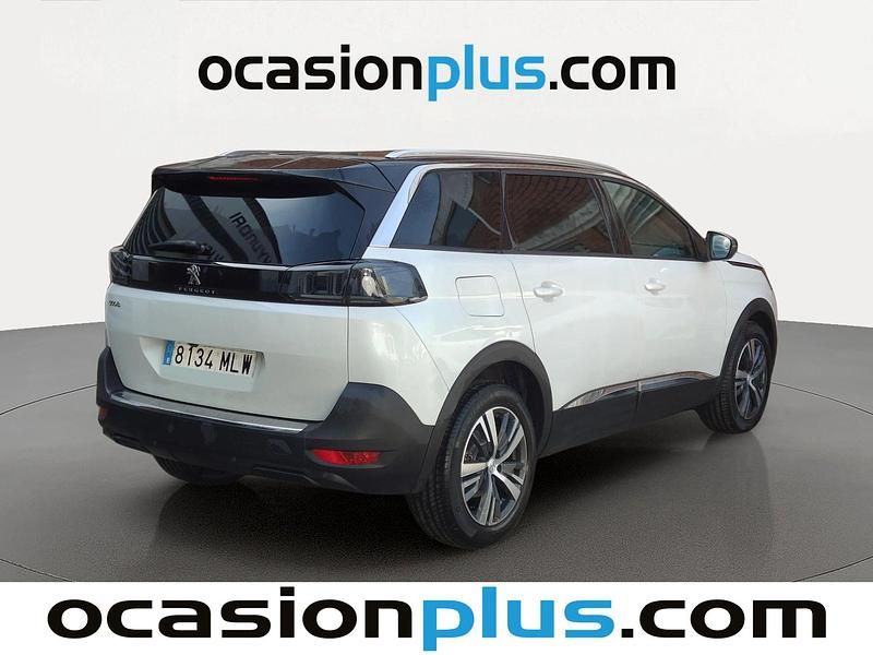 Usado Peugeot 5008 Allure 131 CV (96 kW) 2023 Blanco SUV