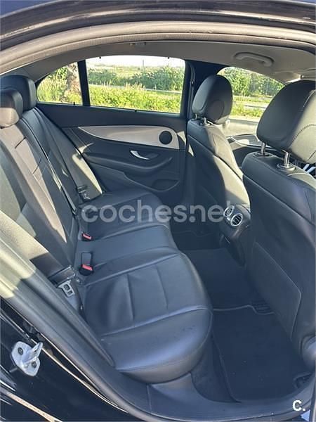 Usado Mercedes E220 194 CV (142 kW) 2018 Negro Berlina