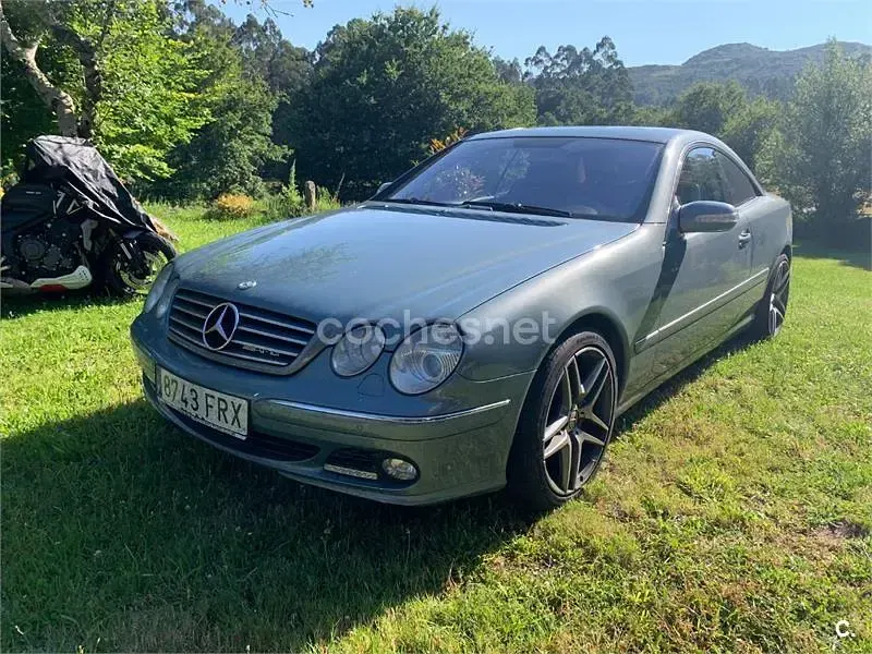Usado Mercedes CL500 306 CV (225 kW) 2007 Azul Coupe
