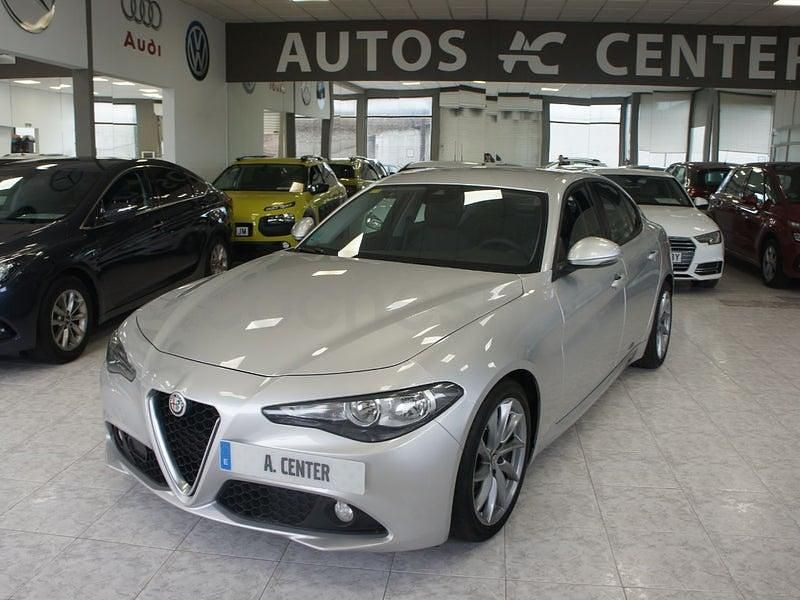 Gris / plata Usado 2018 Alfa Romeo Giulia Executive Berlina | 16.950 € (Precio justo) - Imagen 1/4