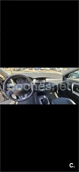 Usado Renault Laguna III Privilege 140 CV (102 kW) 2010 Gris / plata Berlina
