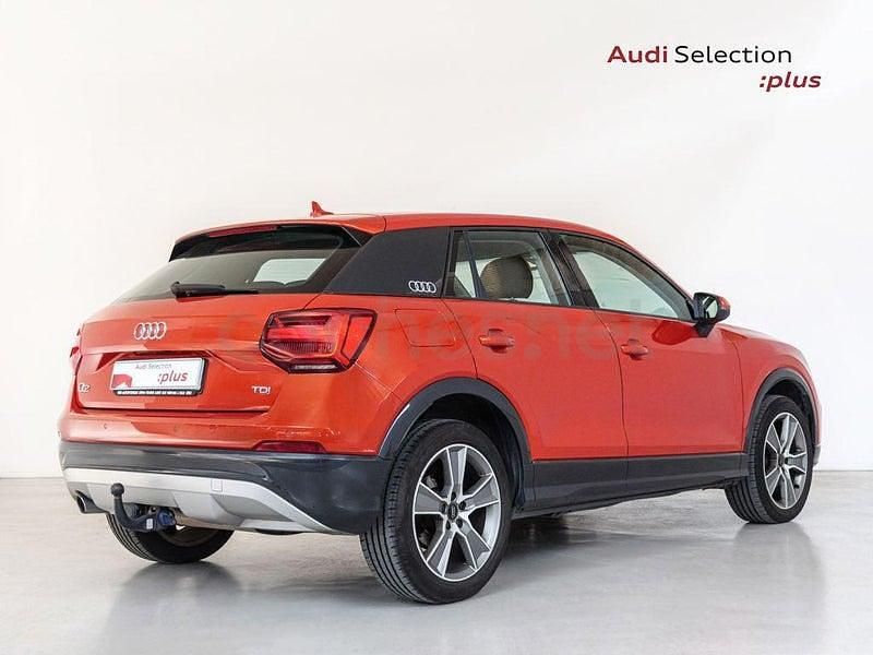 Usado Audi Q2 Design 116 CV (85 kW) 2017 Naranja SUV