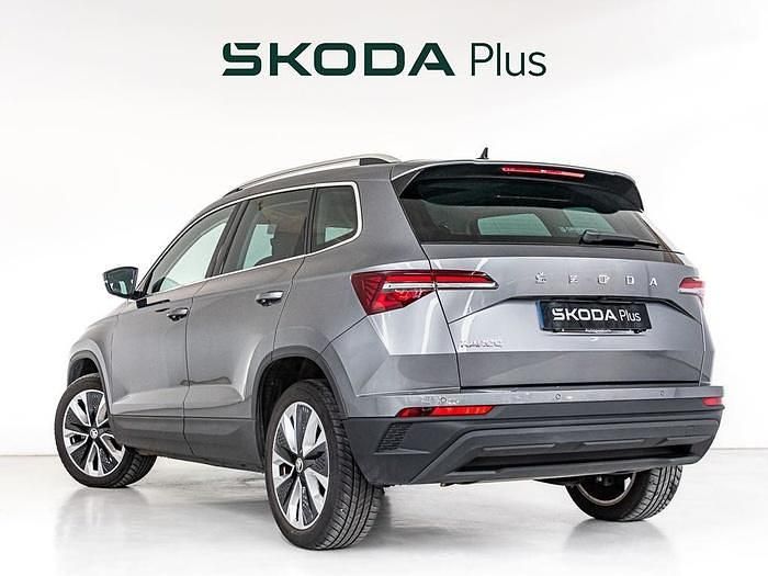 Usado Skoda Karoq Style 150 CV (110 kW) 2023 Gris SUV