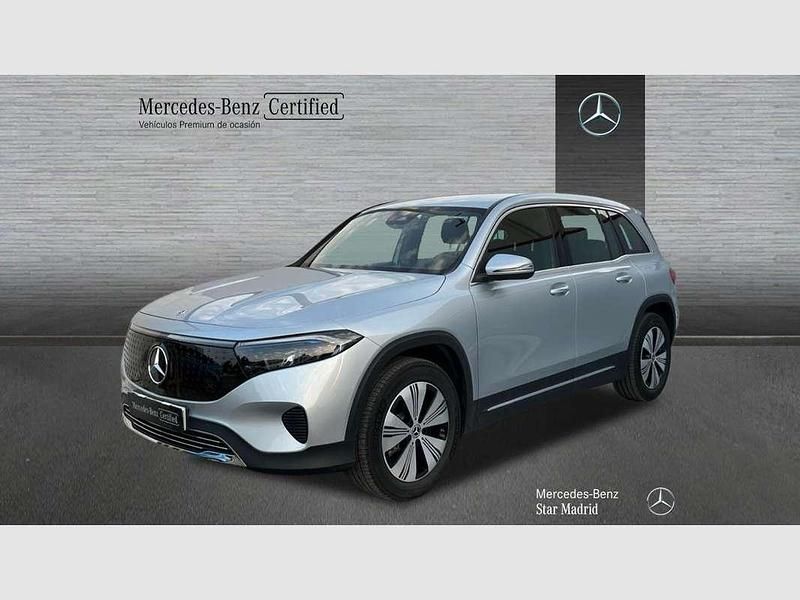 Plateado Usado 2025 Mercedes EQB250 SUV | 40.990 € - Imagen 1/4