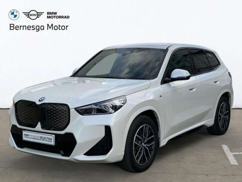 Blanco Usado 2025 BMW iX1 Comfort Edition SUV | 42.900 € (Buen precio) - Imagen 1/4