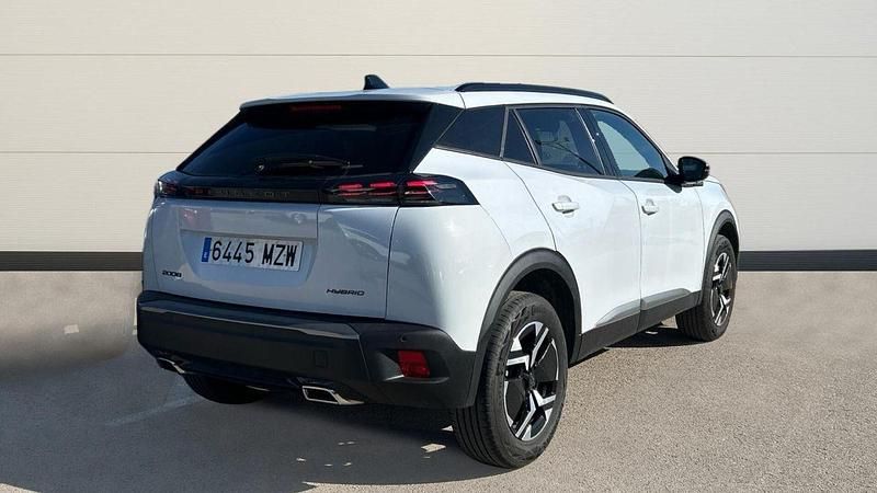 Usado Peugeot 2008 Allure 145 CV (106 kW) 2025 Blanco SUV