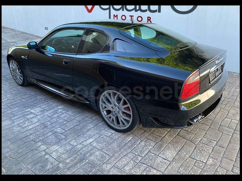 Usado Maserati GranSport 400 CV (294 kW) 2006 Negro Coupe