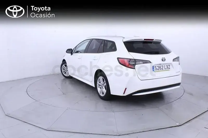 Usado Toyota Corolla Active 122 CV (89 kW) 2022 Blanco Familiar