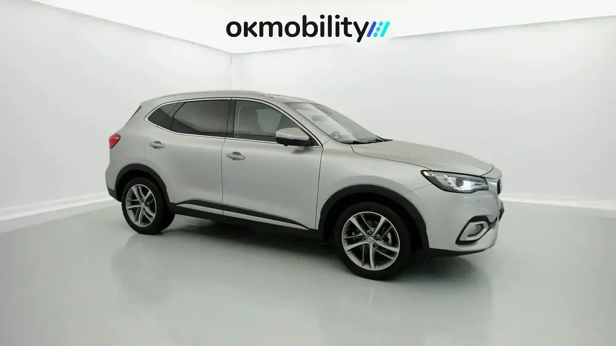 Usado MG HS Luxury 162 CV (119 kW) 2023 Medalla plata SUV