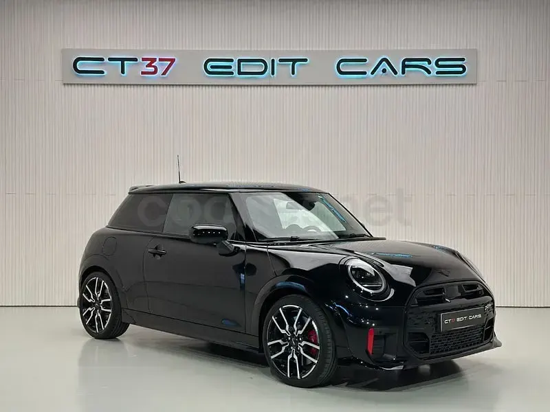Usado Mini John Cooper Works 231 CV (169 kW) 2025 Negro Utilitario