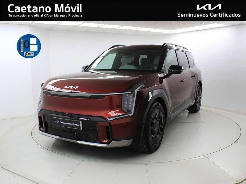 Rojo Usado 2025 Kia EV9 GT-Line SUV | 69.990 € (Precio justo) - Imagen 1/4