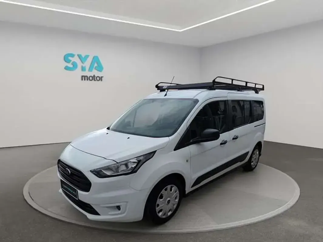 Usado Ford Transit Trend 120 CV (88 kW) 2022 Blanco Familiar