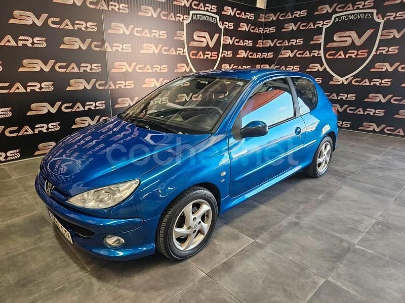 Azul Usado 2004 Peugeot 206 Berlina | 4500 € (Caro) - Imagen 1/4