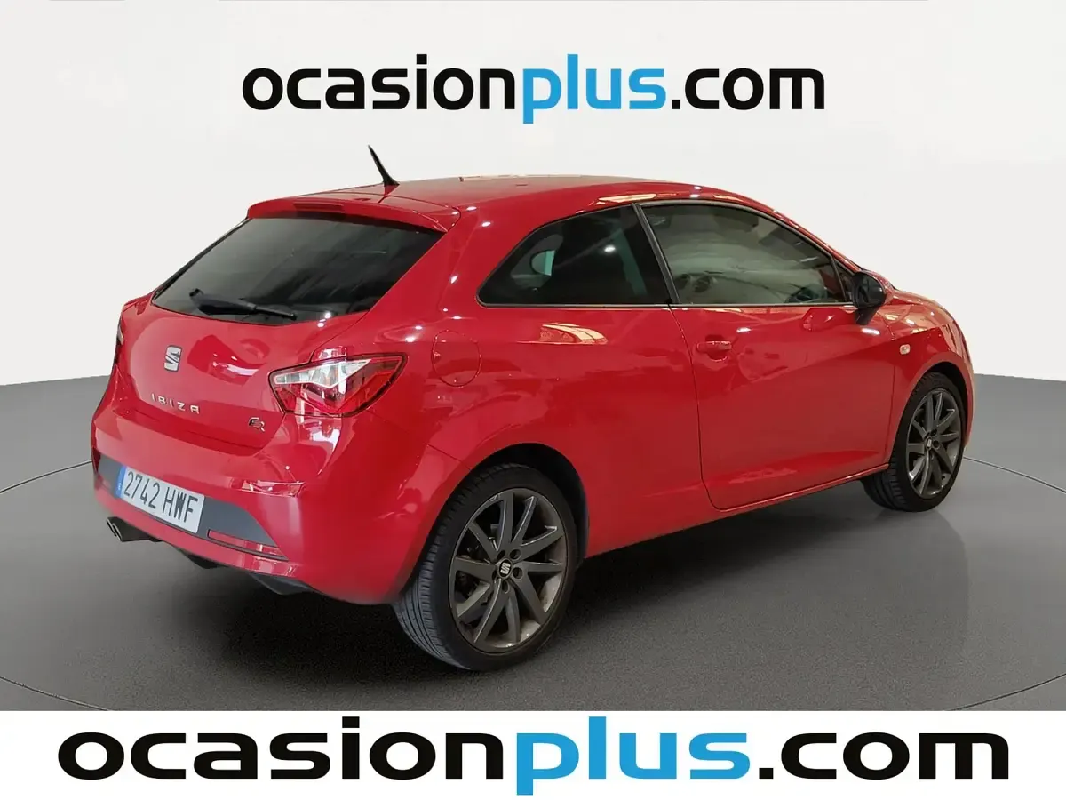 Usado Seat Ibiza SC FR 105 CV (77 kW) 2014 Rojo Utilitario