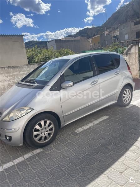 Gris / plata Usado 2005 Mercedes A180 Elegance Monovolumen | 3800 € (Un poco caro) - Imagen 1/4