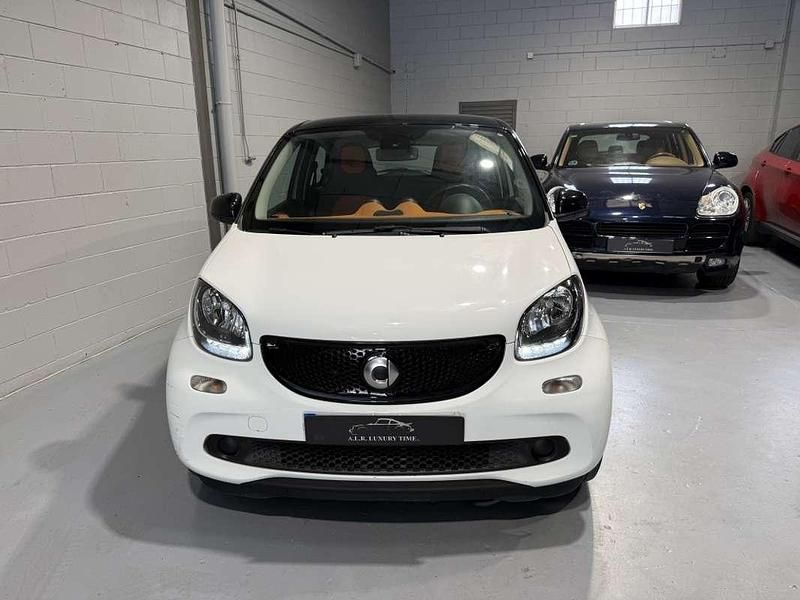 Usado Smart ForFour Passion 90 CV (66 kW) 2017 Blanco Utilitario