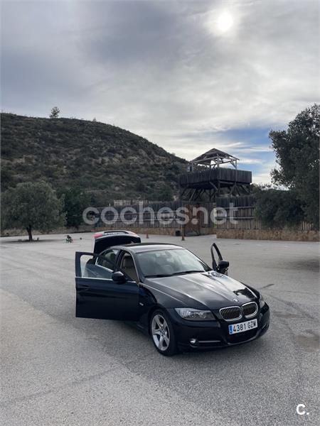 Negro Usado 2010 BMW 318 Berlina | 9200 € - Imagen 1/4