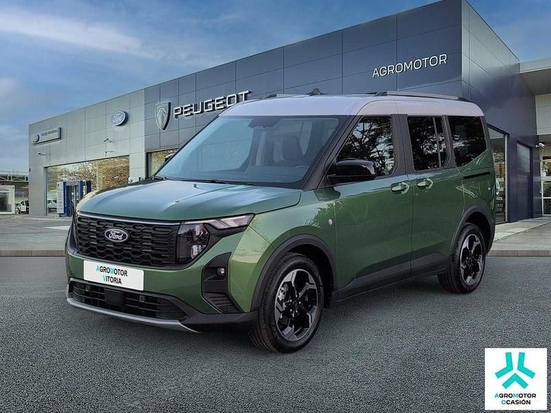 Usado Ford Tourneo Courier Active 125 CV (91 kW) 2024 Verde Monovolumen