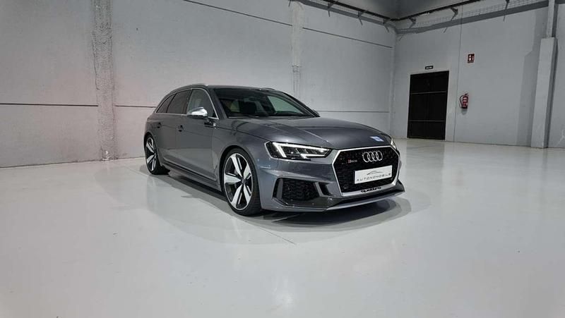 Gris Usado 2018 Audi RS4 Ambiente Familiar | 49.900 € (Precio justo) - Imagen 1/4