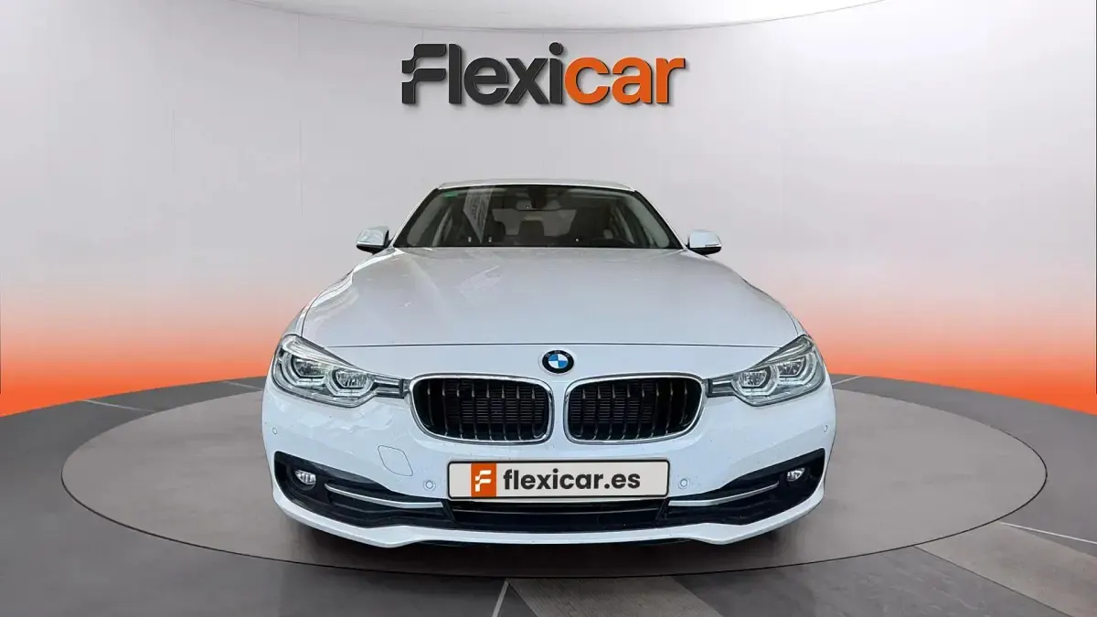 Usado BMW 318 150 CV (110 kW) 2018 Blanco Berlina