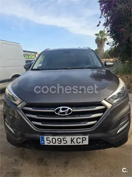 Usado Hyundai Tucson 132 CV (97 kW) 2017 Marrón SUV