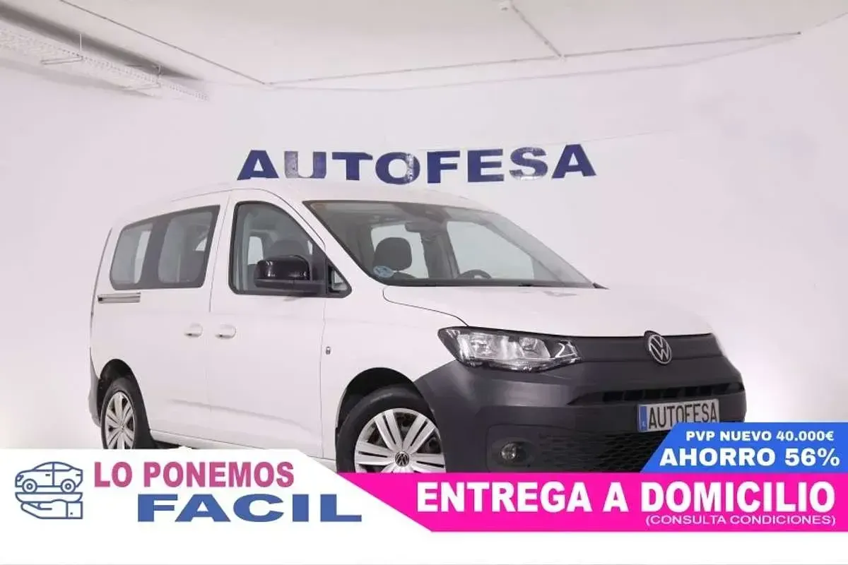 Usado VW Caddy 122 CV (89 kW) 2021 Blanco Monovolumen