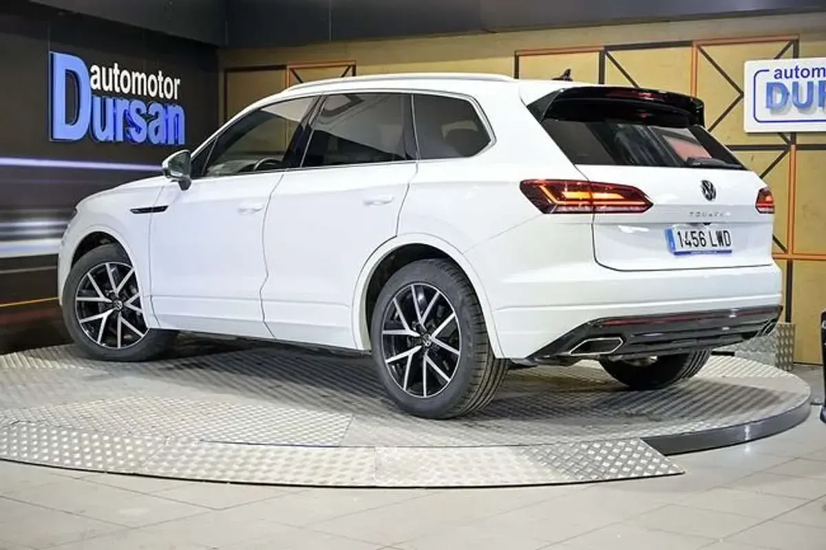 Usado VW Touareg 290 CV (213 kW) 2022 Blanco SUV