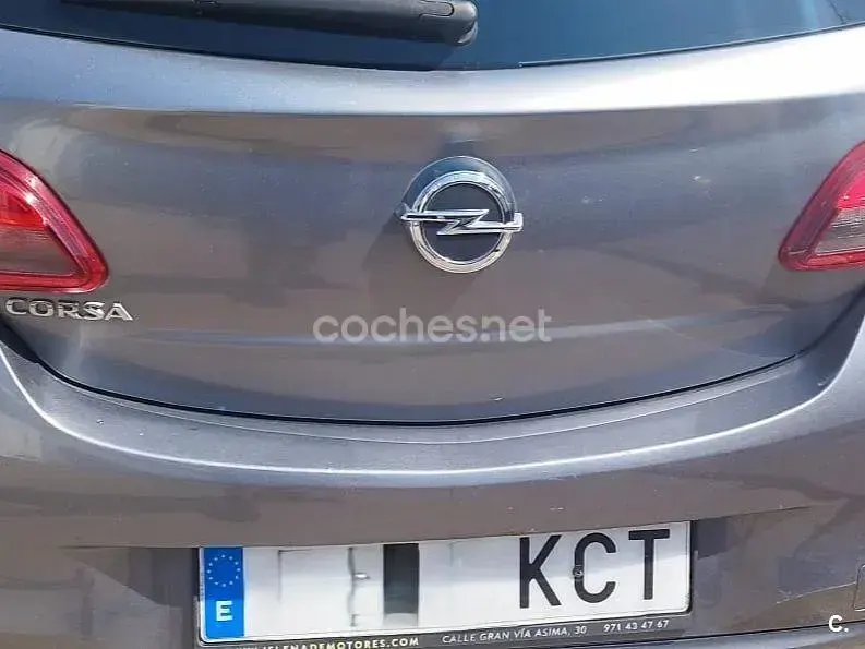 Usado Opel Corsa Selective 90 CV (66 kW) 2017 Gris / plata Utilitario