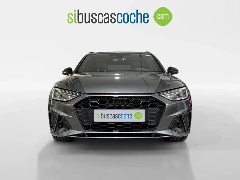 Usado Audi A4 163 CV (119 kW) 2024 Rosa Familiar