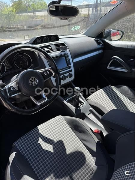 Usado VW Scirocco R-line 150 CV (110 kW) 2016 Negro Coupe