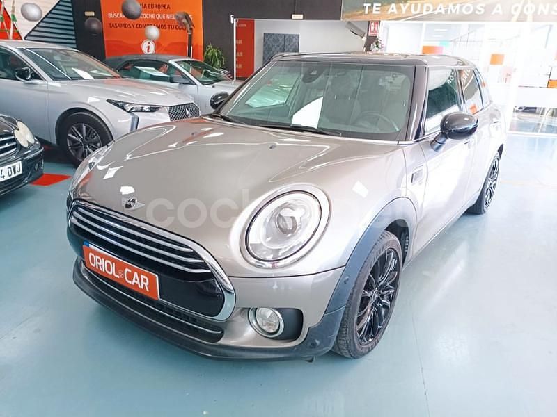 Beige Usado 2016 Mini Cooper D Clubman Familiar | 13.900 € (Un poco caro) - Imagen 1/4