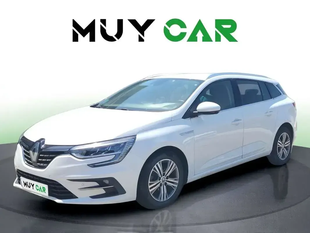 Usado Renault Mégane GrandTour Techno 116 CV (85 kW) 2022 Blanco Familiar