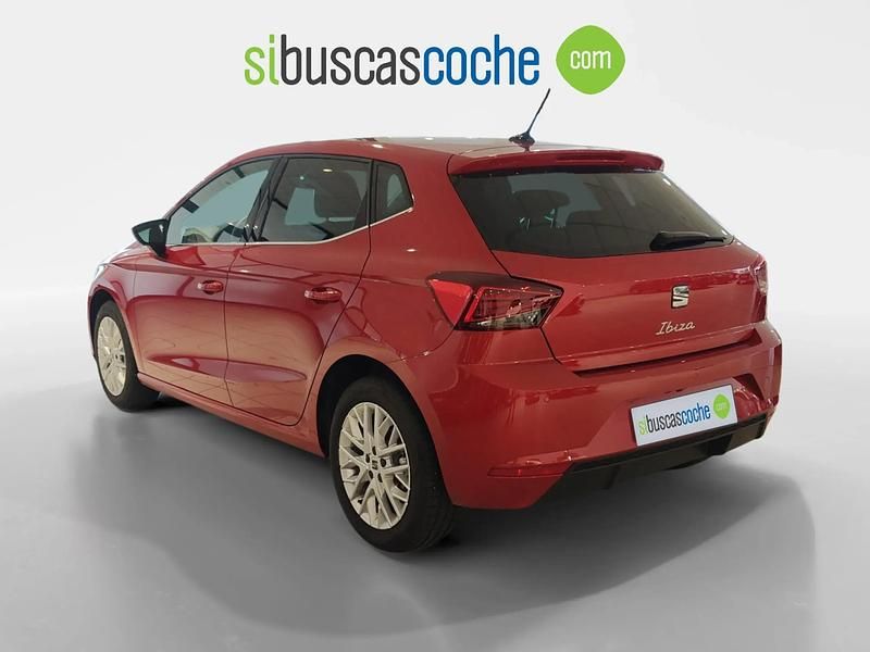 Usado Seat Ibiza XCELLENCE 115 CV (84 kW) 2025 Rojo Utilitario