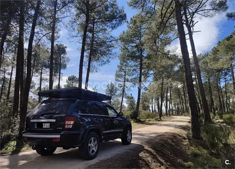 Usado Jeep Grand Cherokee Overland 218 CV (160 kW) 2006 Negro SUV