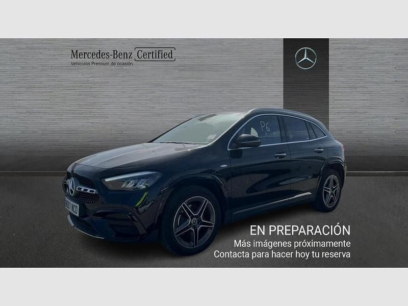 Usado Mercedes GLA250 AMG line 218 CV (160 kW) 2025 Otro SUV