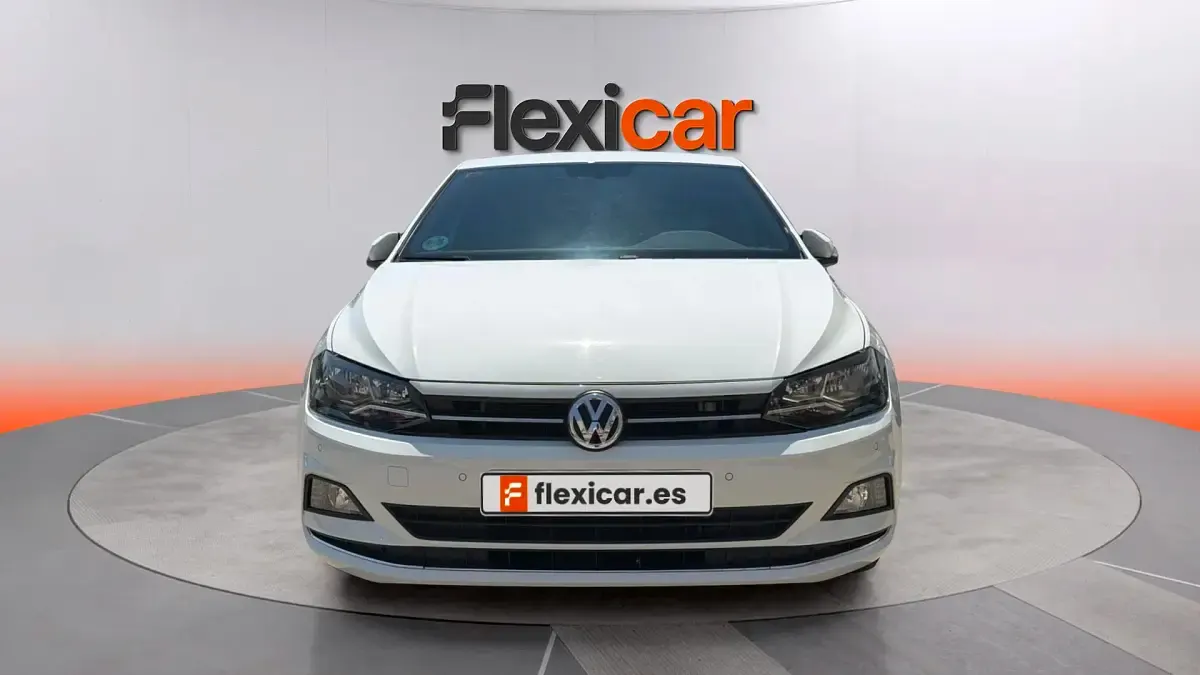 Usado VW Polo Sportline 116 CV (85 kW) 2019 Blanco Utilitario