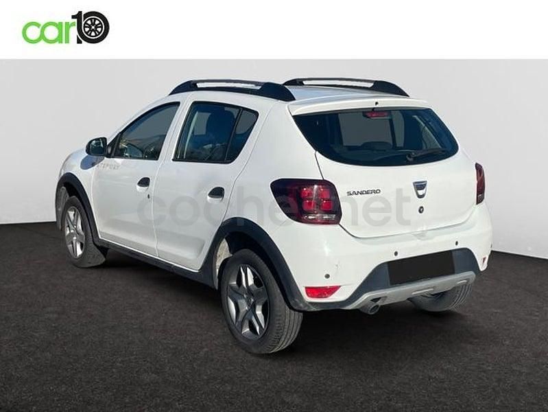 Usado Dacia Sandero Comfort 90 CV (66 kW) 2020 Blanco Berlina