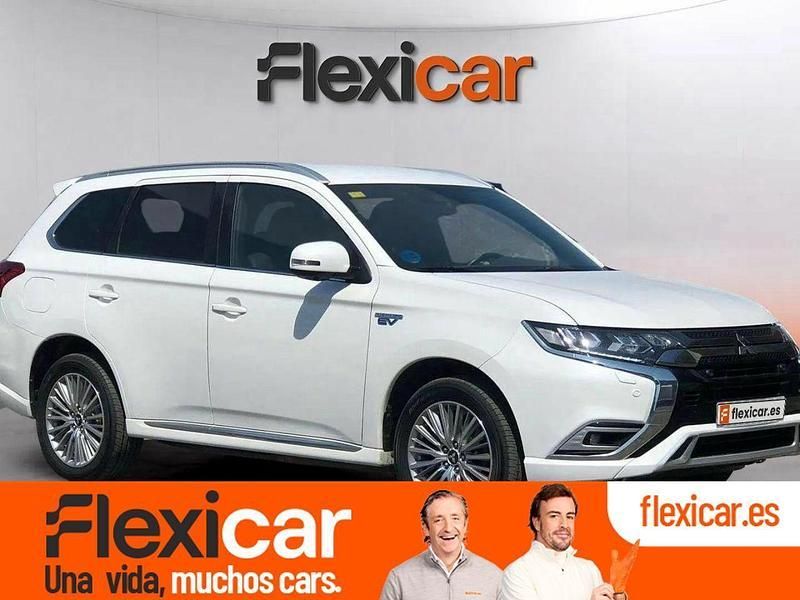 Blanco Usado 2018 Mitsubishi Outlander P-HEV SUV | 19.990 € (Precio justo) - Imagen 1/4