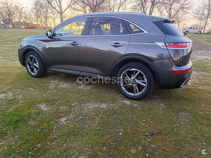 Käytetty DS Automobiles DS7 Crossback So Chic 180 HP (132 kW) 2021 Ruskea Katumaasturi